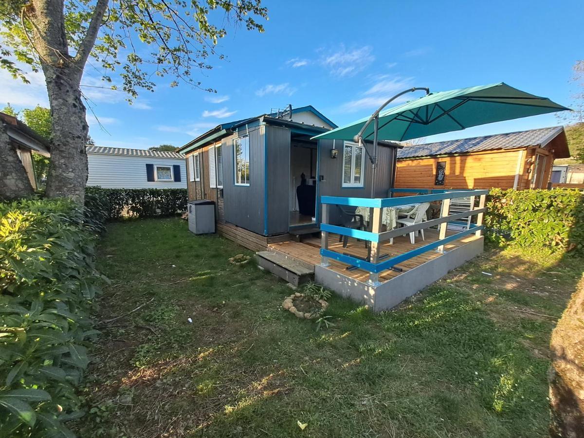 ホテル Chalet Pour 5 Personnes Equipe Sur Emplacement Privatif Dans Camping 4 Etoiles Appartenant Et Gere Par Un Particulier フォワ エクステリア 写真