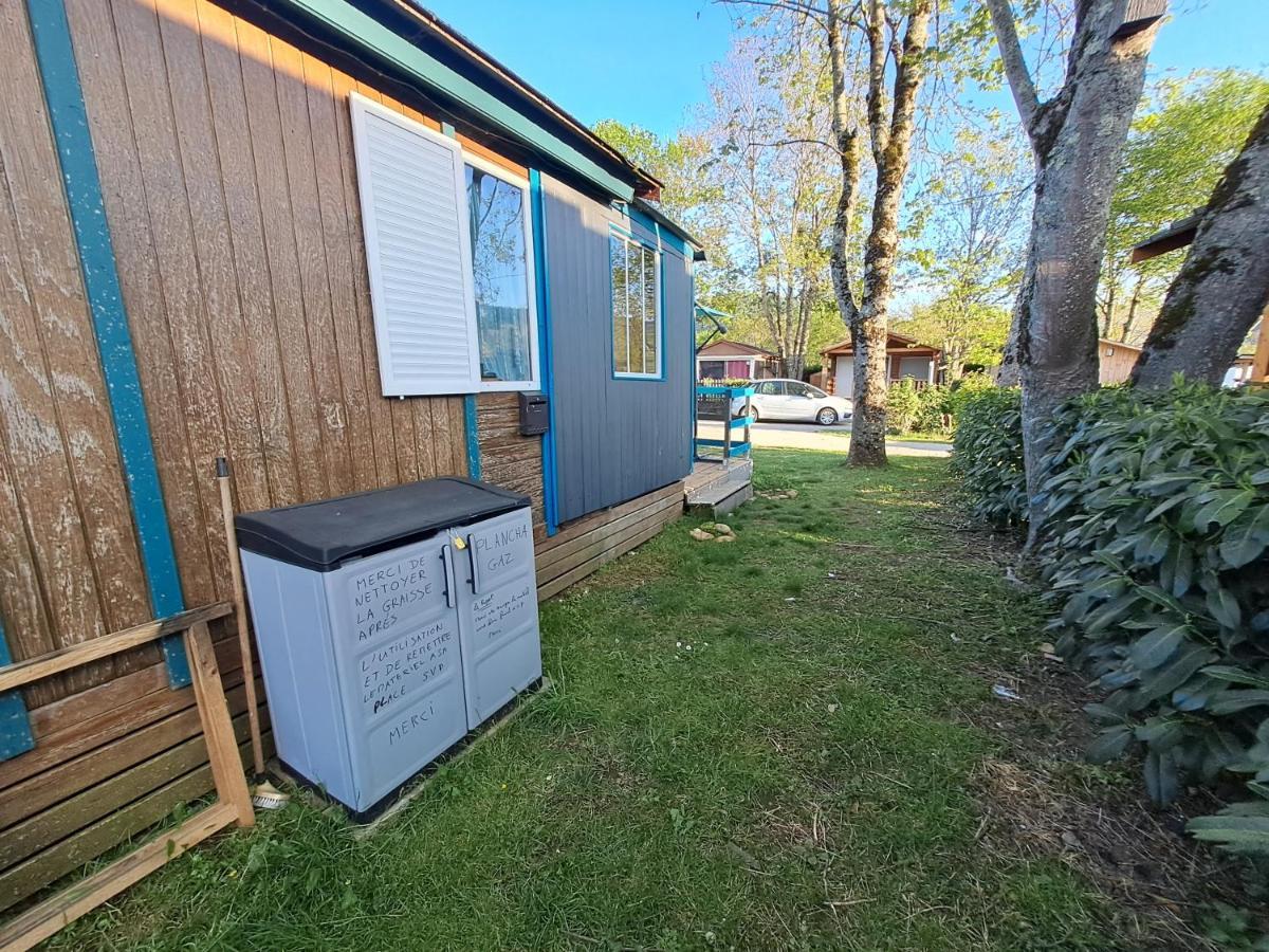 ホテル Chalet Pour 5 Personnes Equipe Sur Emplacement Privatif Dans Camping 4 Etoiles Appartenant Et Gere Par Un Particulier フォワ エクステリア 写真